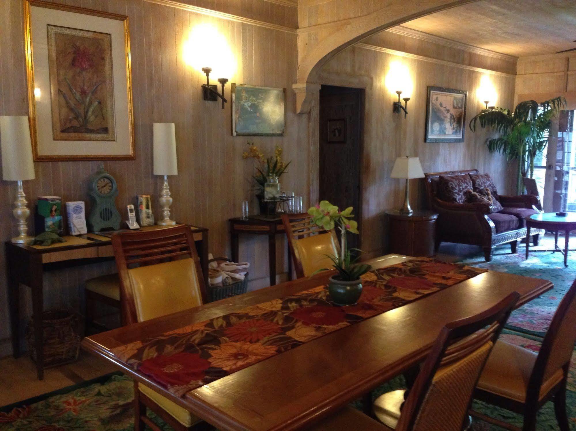 Poipu Bed And Breakfast Inn Koloa Esterno foto